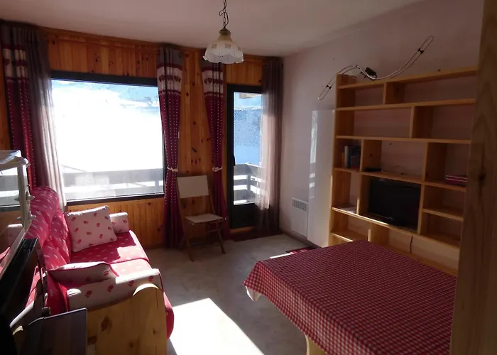 Апартаменты Le Refuge 66 Saint-Aventin