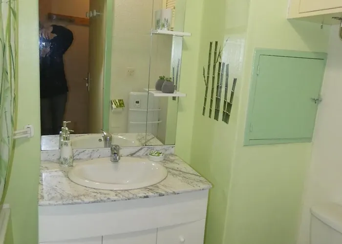 Le Refuge 66 * Saint-Aventin